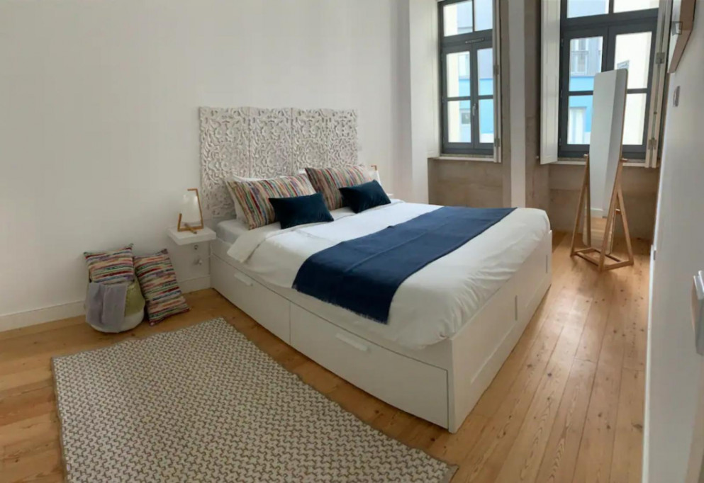 Welcoming 1 Bedroom apartment close to 24 de Agosto Metro - Porto - chambre - ImmoJeune