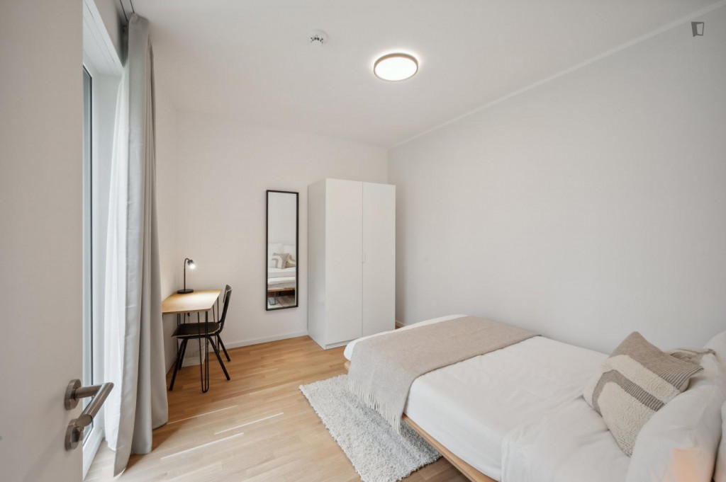 Pleasant double bedroom near Mariannenplatz - Berlin - chambre - ImmoJeune