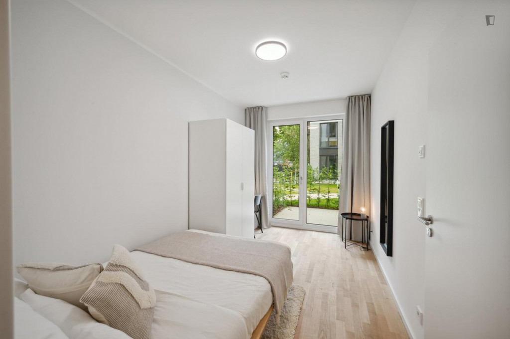 Neat double bedroom in the central Mitte district - Berlin - chambre - ImmoJeune