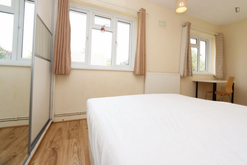 Comfy double bedroom in Isle of Dogs - London - chambre - ImmoJeune