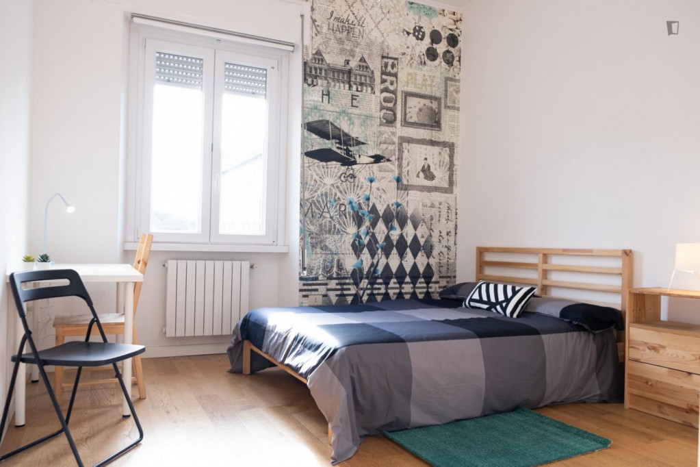 Large Great looking single bedroom with balcony - Rome - chambre - ImmoJeune