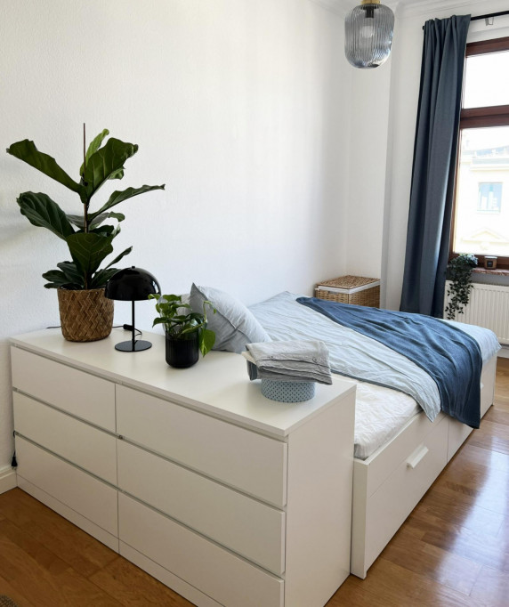 Welcoming and spacious apartment close to Hubbrücke Magdeburg - Magdeburg - chambre - ImmoJeune