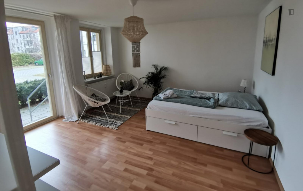 WE 18 Cosy apartment close to Stadtpark Rotehorn - Magdeburg - chambre - ImmoJeune
