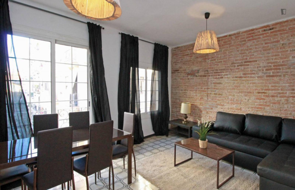 Lovely 2-bedrooms apartment in Barcelona close to Escales de Forestier - Barcelone - chambre - ImmoJeune