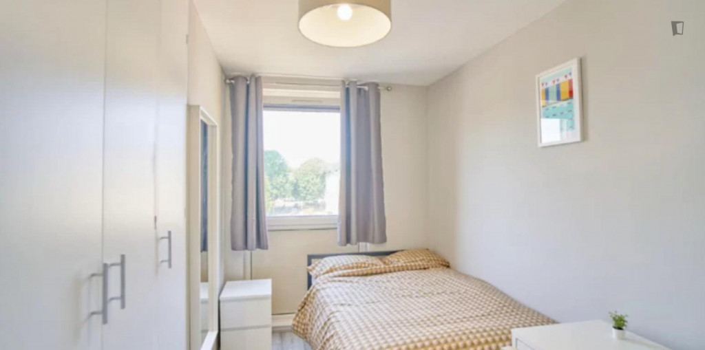 Welcoming double bedroom near Victoria Park - London - chambre - ImmoJeune