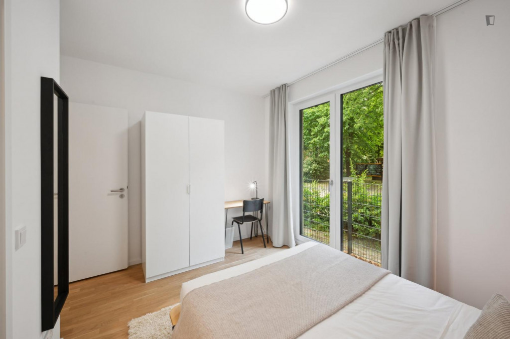 Beautiful double ensuite bedroom in well-linked Mitte - Berlin - chambre - ImmoJeune