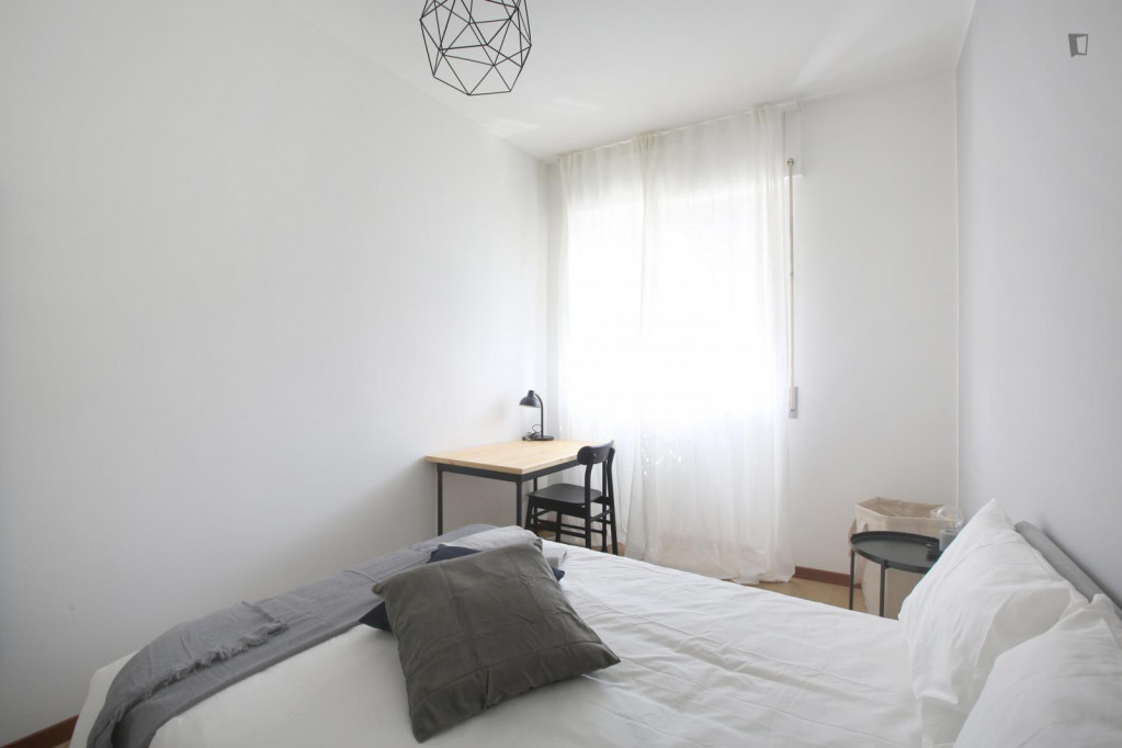 Bright double bedroom in San Siro - Milan - chambre - ImmoJeune