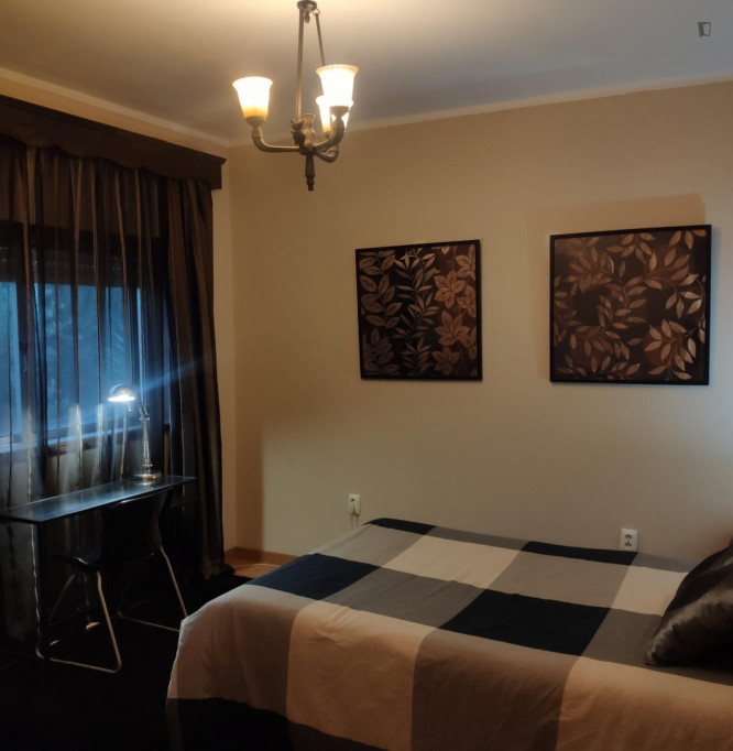 Cosy Single Bedroom close to University of Maia - Maia - chambre - ImmoJeune