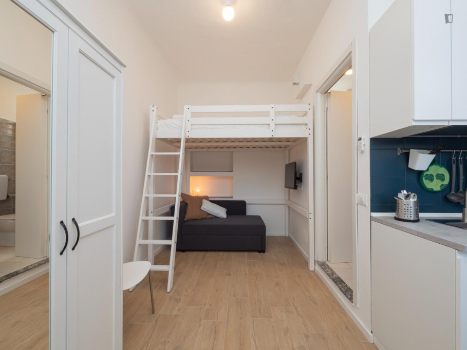 Cool studio near Città Studi - Milan - chambre - ImmoJeune