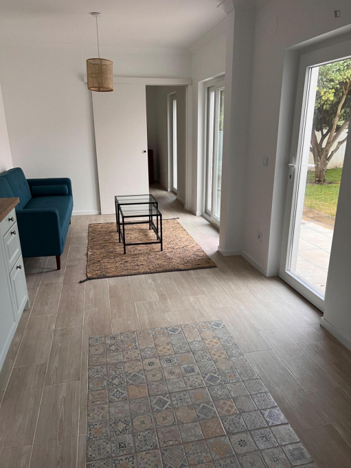 Delightful studio in Olho Marinho - Leiria - chambre - ImmoJeune