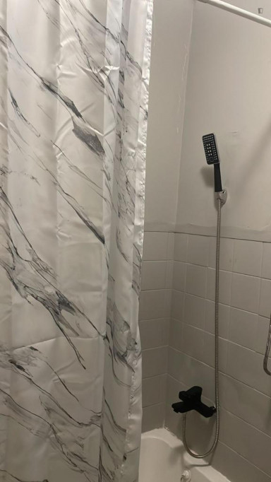 Welcoming 3-bedroom flat in Camarate