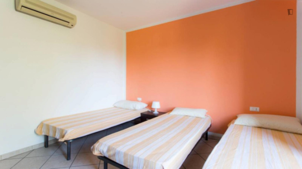 Inviting one-bedroom flat a stone's throw from Politecnico di Milano - Milan - chambre - ImmoJeune