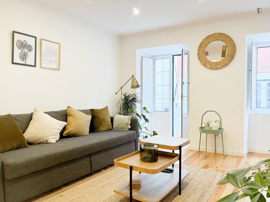 Beautiful 2-bedroom apartment close to Faculdade de Ciências Médicas - Lisbonne - chambre - ImmoJeune