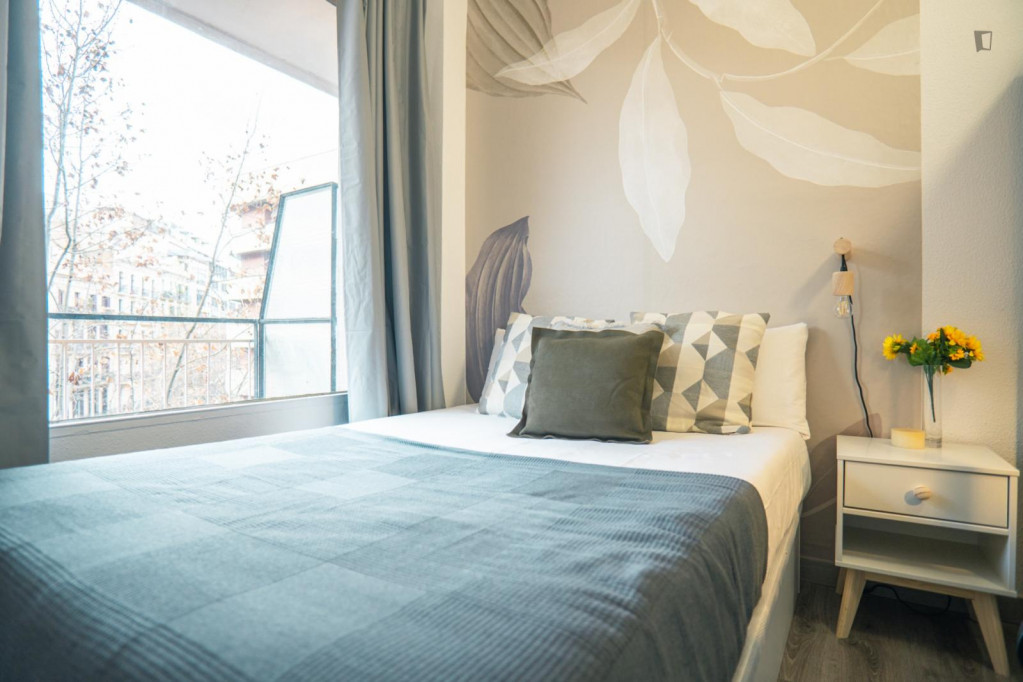 Modern single bedroom in Eixample - Barcelone - chambre - ImmoJeune