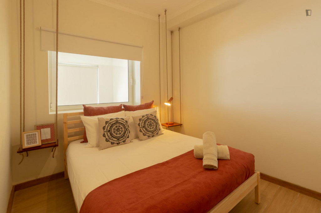 Charming 1-bedroom apartment with balcony - Porto - chambre - ImmoJeune