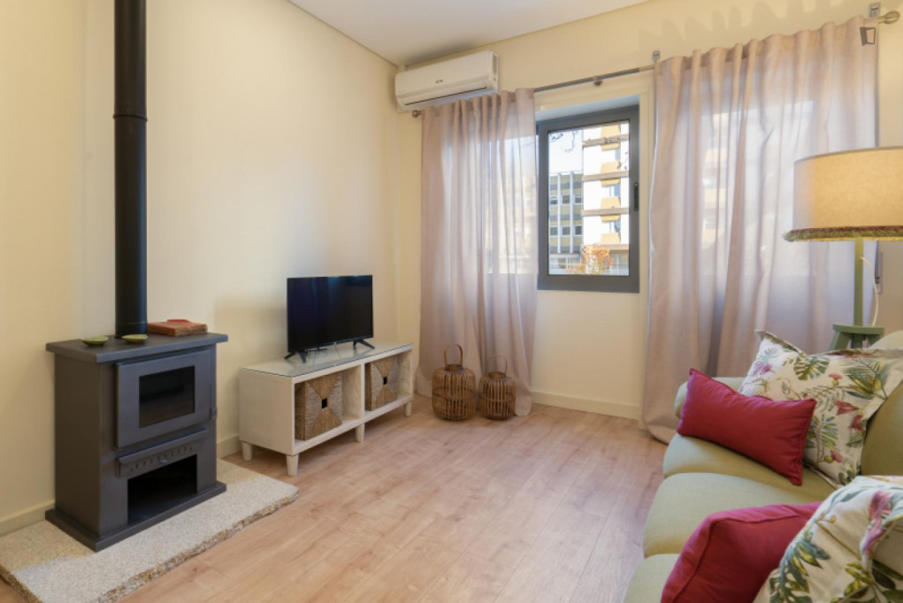 Gorgeous 2-bedroom apartment with balcony near Jardim do Morro - Vila Nova de Gaia - chambre - ImmoJeune