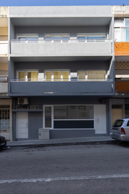 Bright studio close to João de Deus metro station