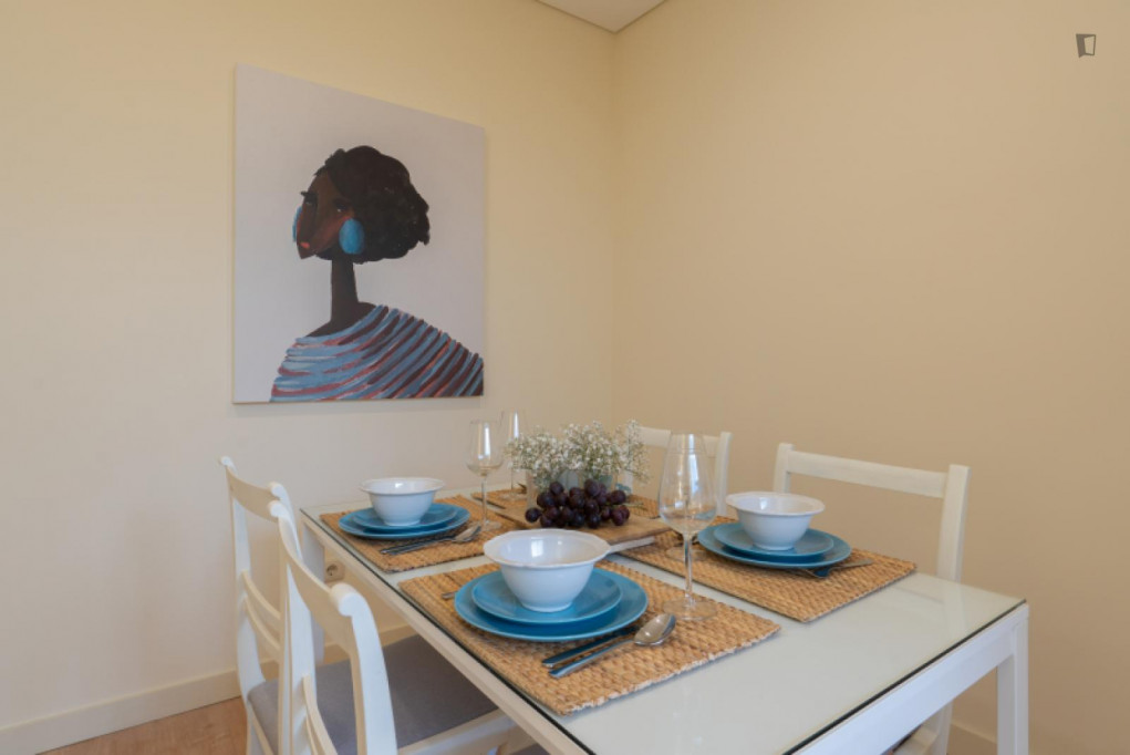 Sophisticated 2-bedroom apartment with balcony steps from Jardim do Morro
