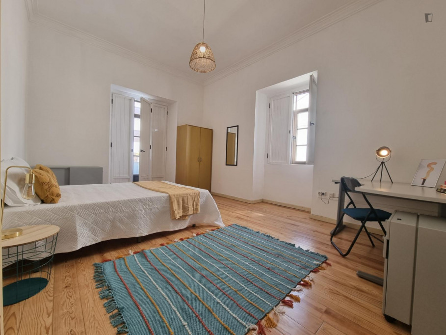 Big 4-bedroom apartment near Universidade de Coimbra - Coimbra - chambre - ImmoJeune