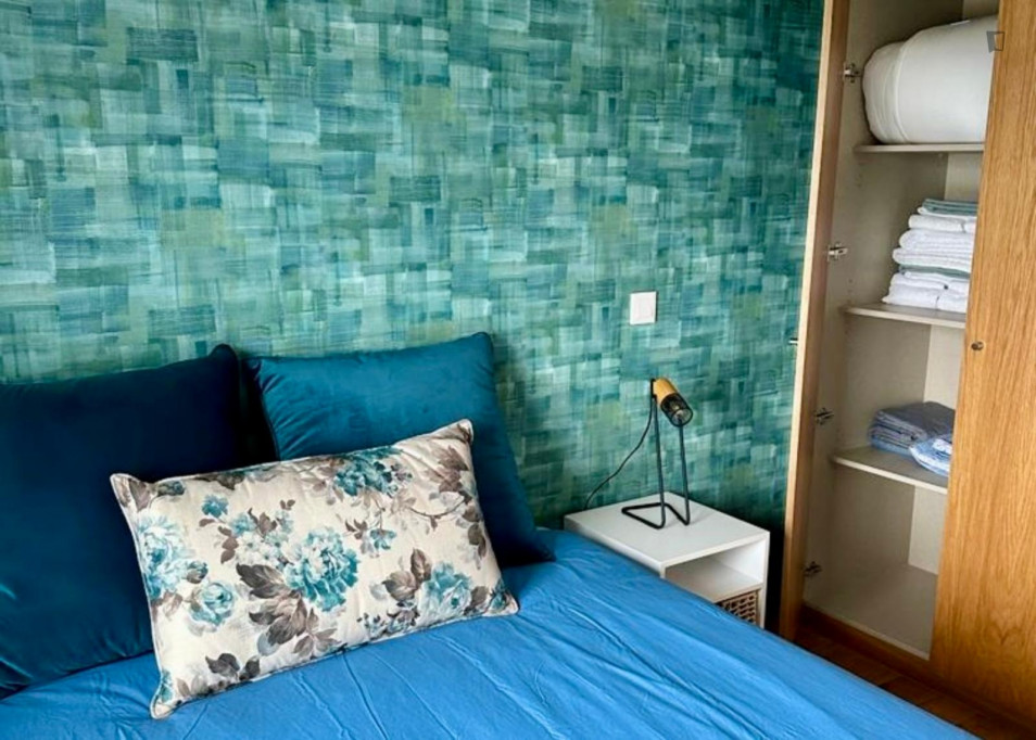 Fully equipped apartment next to the Porto university campus