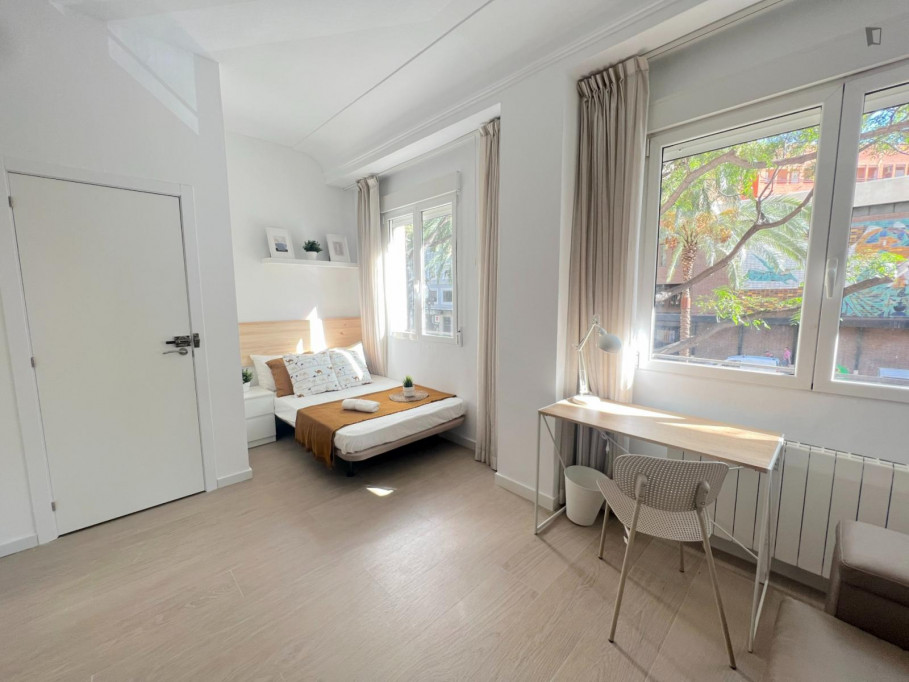 Delightful double bedroom close to Gulliver park - Valence - chambre - ImmoJeune