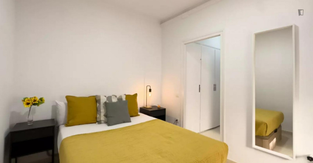 Snug double ensuite bedroom in Sants - Barcelone - chambre - ImmoJeune