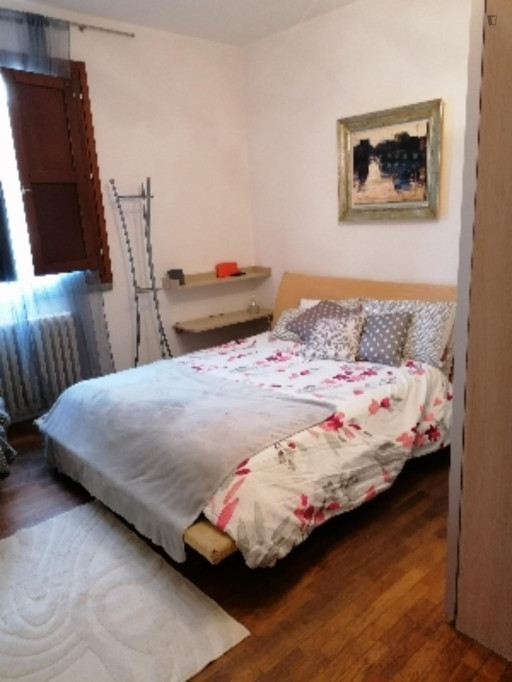 Lovely Double Bedroom in apartment with big terrace well connected to Florence city center - Florence - chambre - ImmoJeune