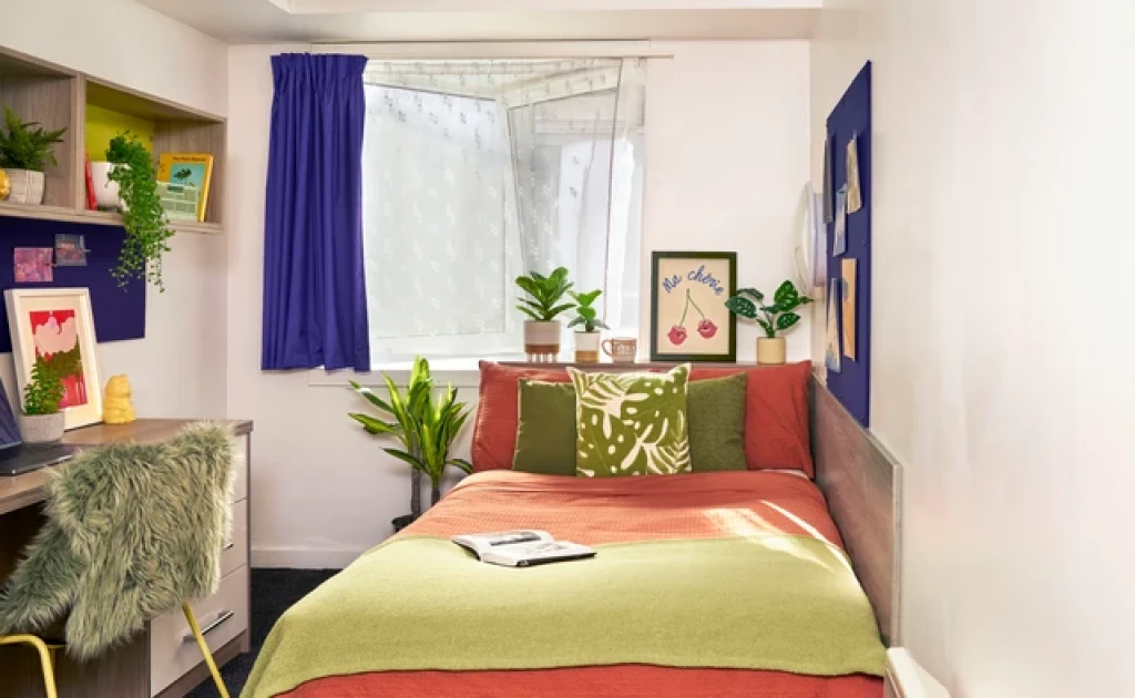 Queens Park House - Coventry - chambre - ImmoJeune