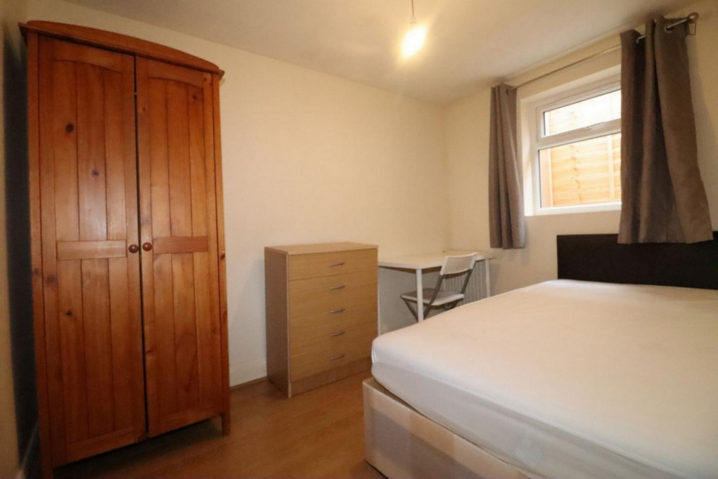 Excellent double bedroom near Victoria Park - London - chambre - ImmoJeune