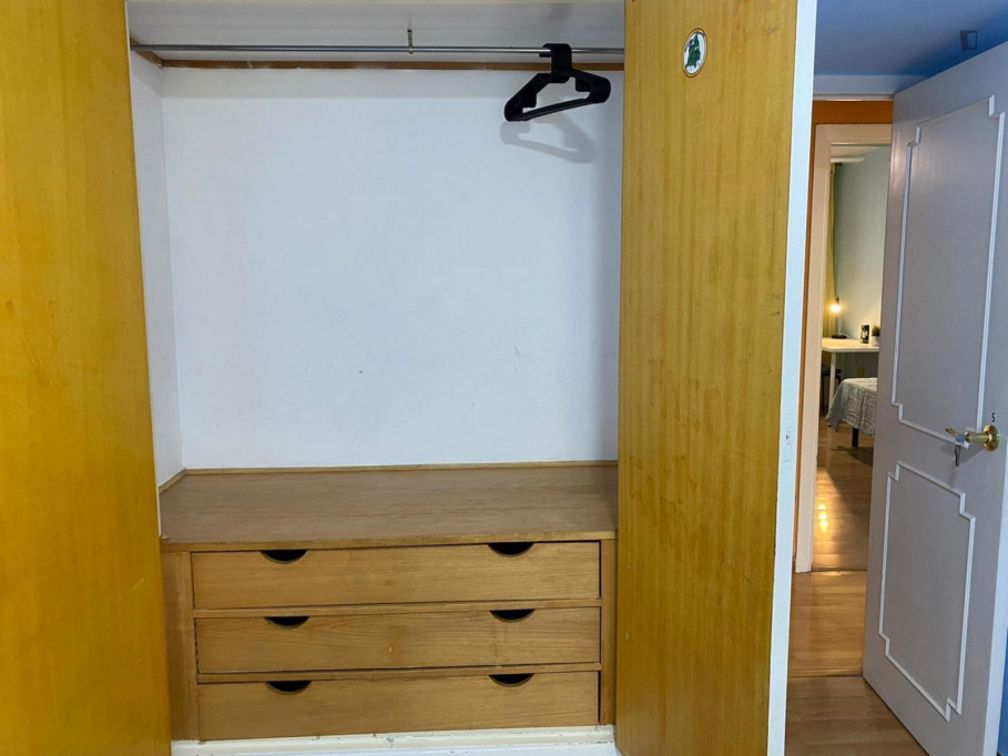 Great looking single bedroom - Madrid - chambre - ImmoJeune