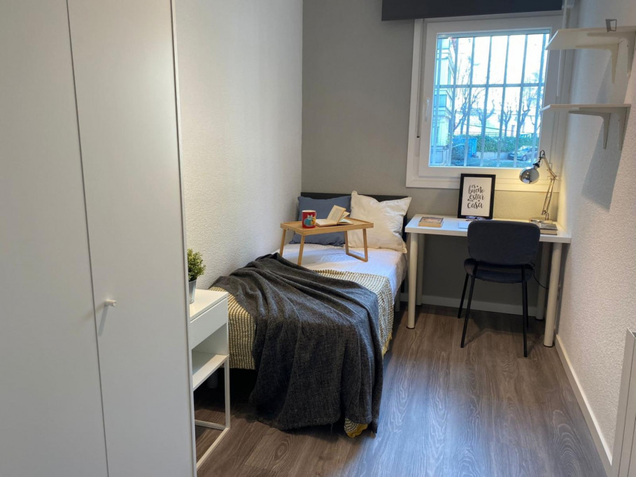 Inviting single bedroom near Empalme metro - Madrid - chambre - ImmoJeune