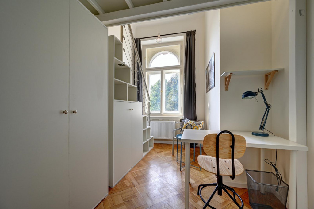 Charismatic double bedroom in the Malá Strana neighbourhood - Prague - chambre - ImmoJeune