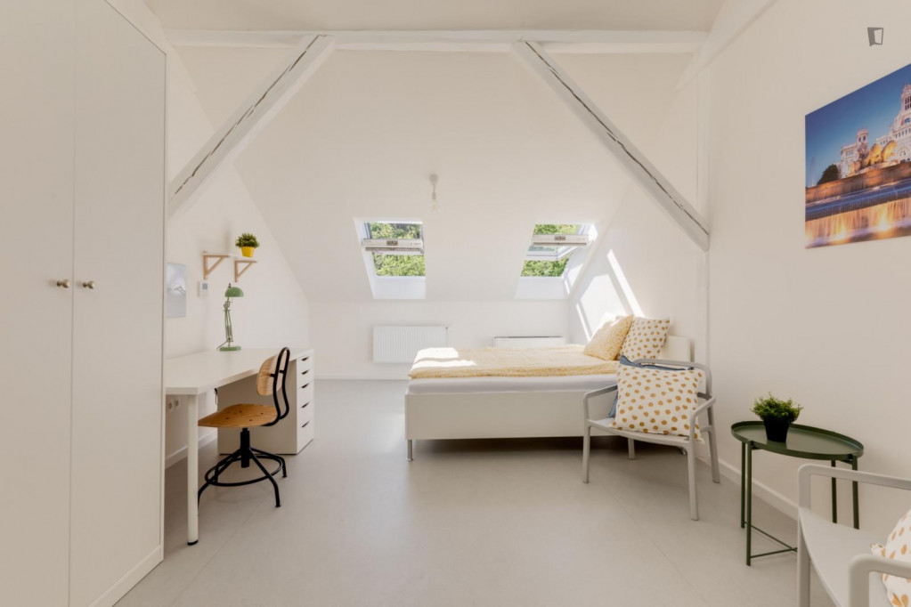 Charming single bedroom not far from Újezd funicular