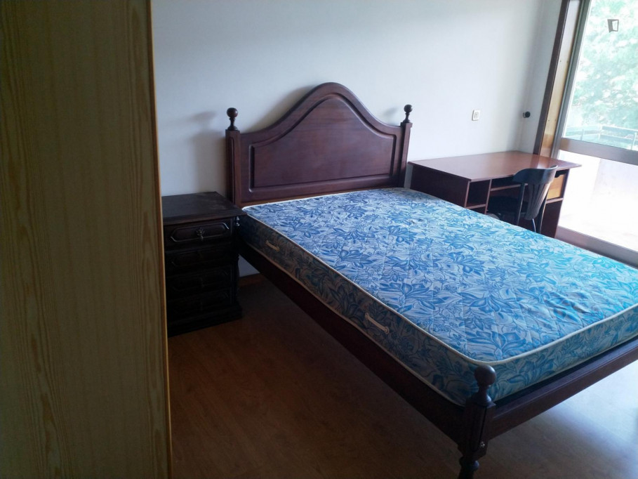 Very nice bedroom in Mafamude - VNGaia - Porto - chambre - ImmoJeune