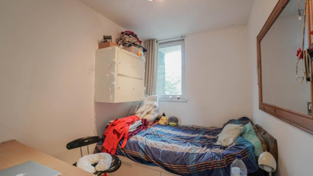 Homely double bedroom in Little Portugal area - London - chambre - ImmoJeune