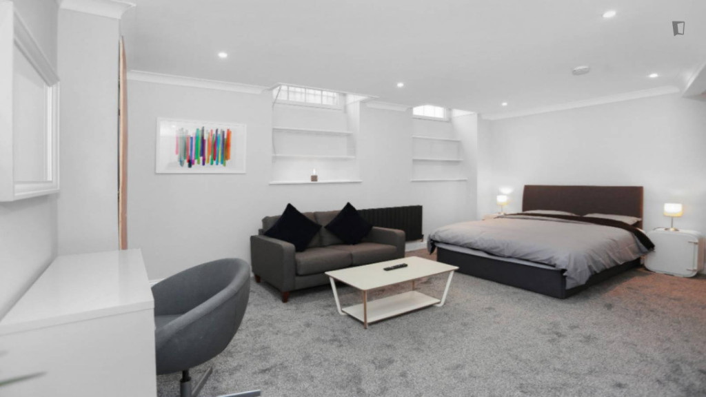 Spacious double bedroom in Shoreditch - London - chambre - ImmoJeune