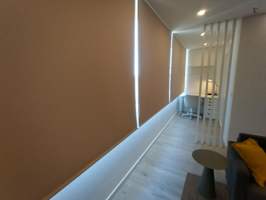 Stylish 1-bedroom flat