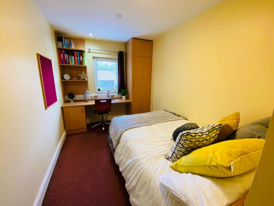 Longside House - Bradford - chambre - ImmoJeune