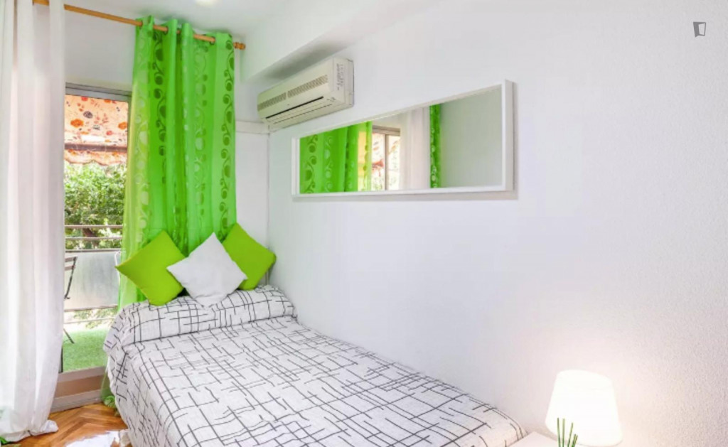 Inviting single bedroom in Alcala de Henares - Madrid - chambre - ImmoJeune