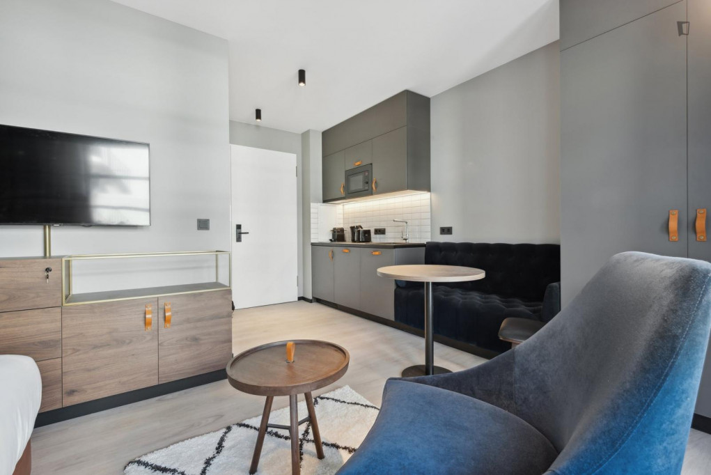Lovely studio close to Rummelsburger Ufer - Berlin - chambre - ImmoJeune