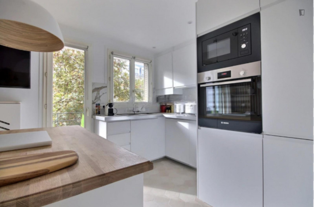 Excellent 2-bedroom flat in Issy-les-Moulineaux