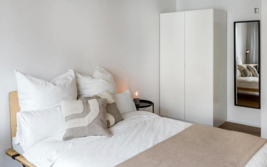 Snug double bedroom in the Moabit district - Berlin - chambre - ImmoJeune