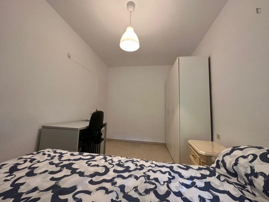 Homely single bedroom in Granada close to Facultad de Farmacia Universidad de Granada