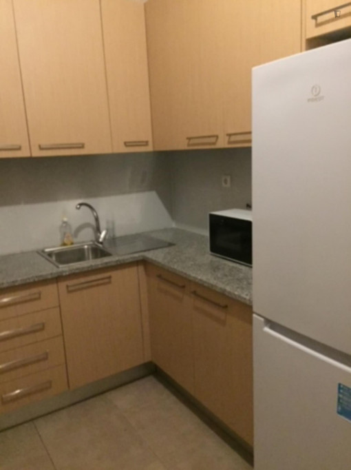 Nice double Bedroom close to Marquês Metro