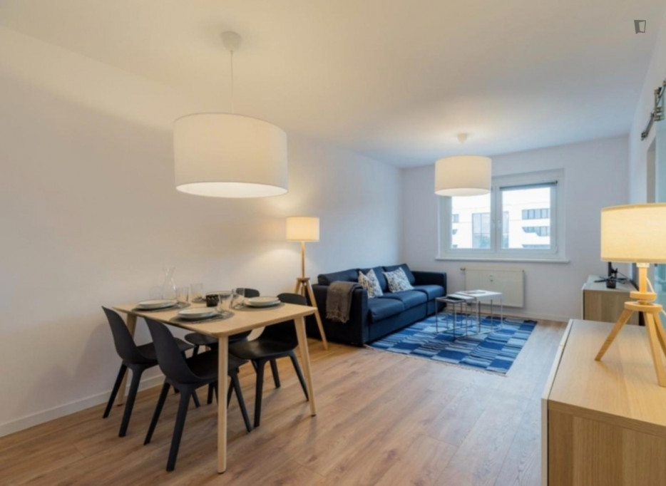 Modern 1-bedroom apartment in trendy district of Friedrichshain - Berlin - chambre - ImmoJeune