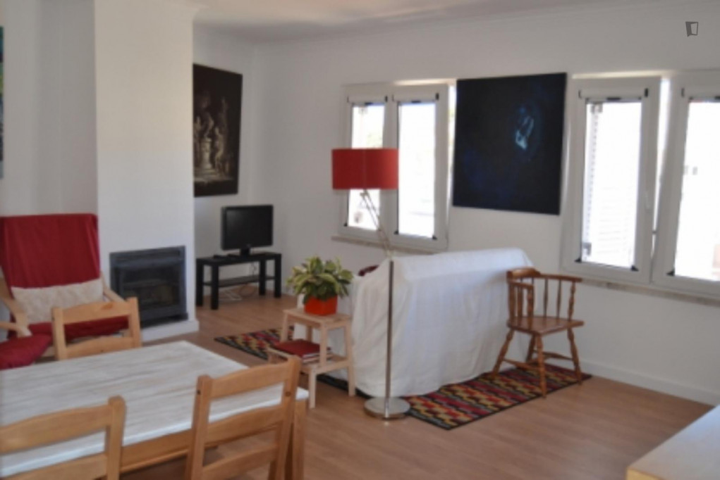 Homely 1-bedroom apartment in sunny Estoril - Lisbonne - chambre - ImmoJeune