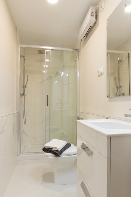Elegant double bedroom not far from Indautxu metro station