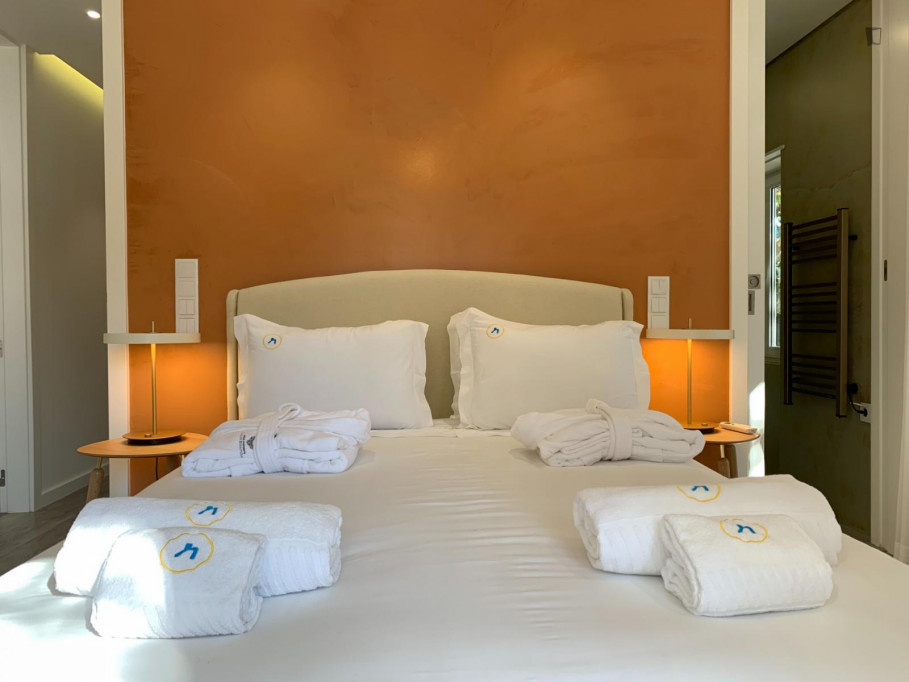 Amazing flat in a building in the heart of the historic center of Cascais