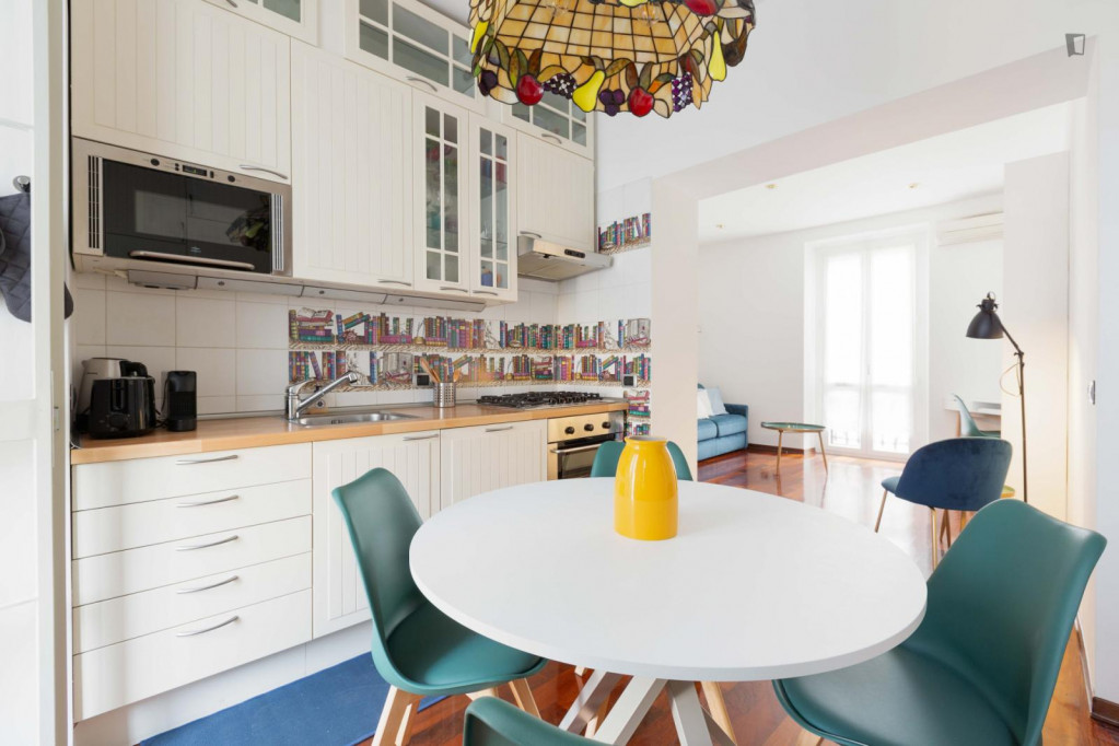 Homely 1-bedroom apartment in Duomo Cairoli area - Milan - chambre - ImmoJeune