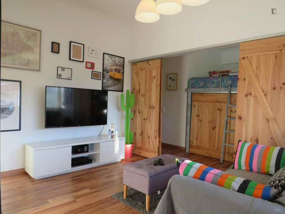 Comfortable 1-bedroom flat